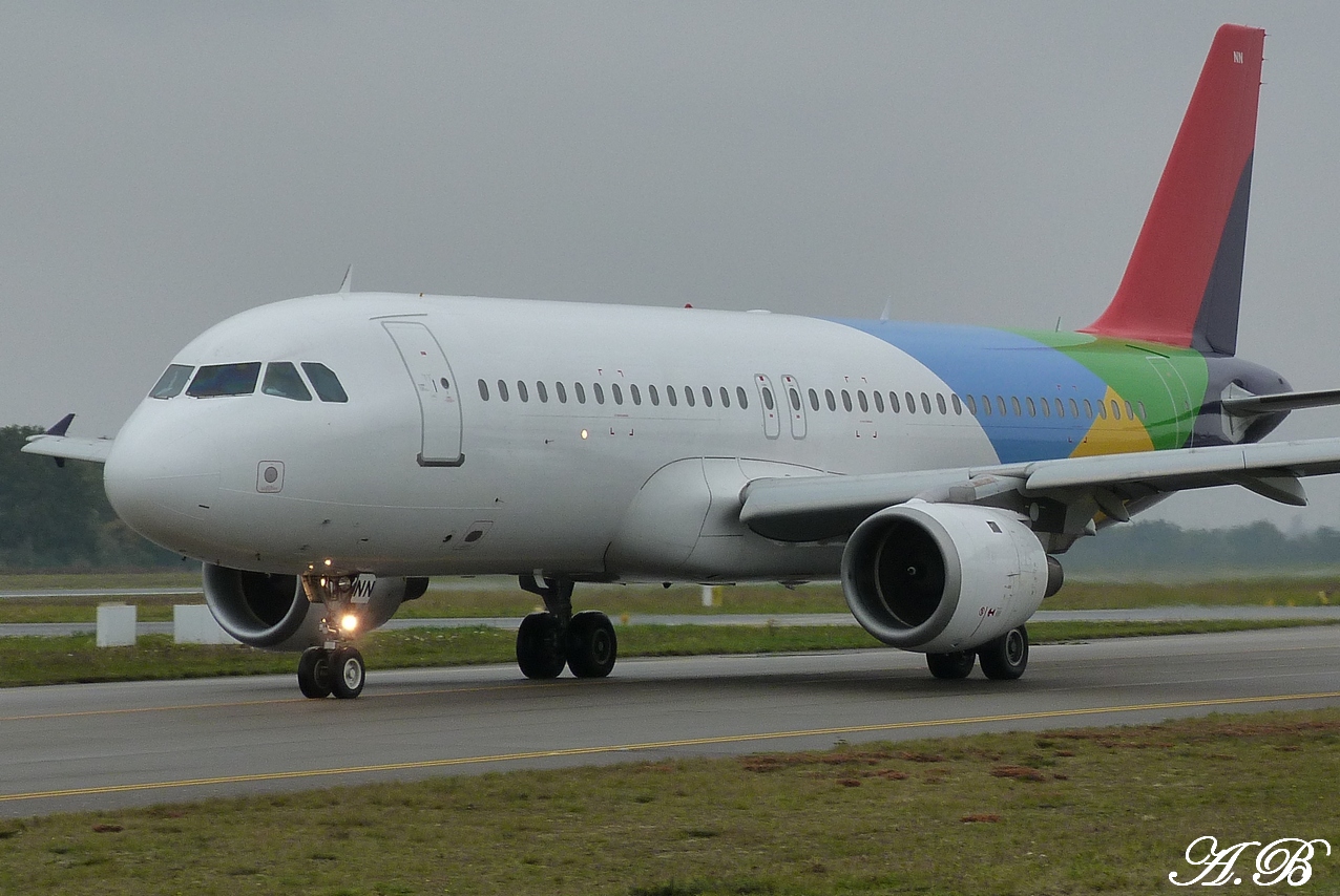 [06/11/2011] Airbus A320 (TS-INN) Eritrean Airlines 1111080759581373939023323