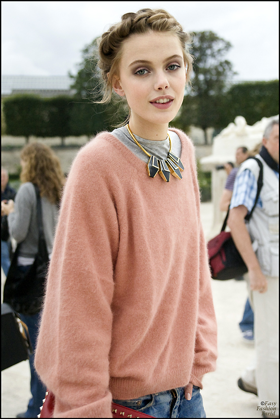 Easy Fashion: Frida Gustavsson - FW - Paris