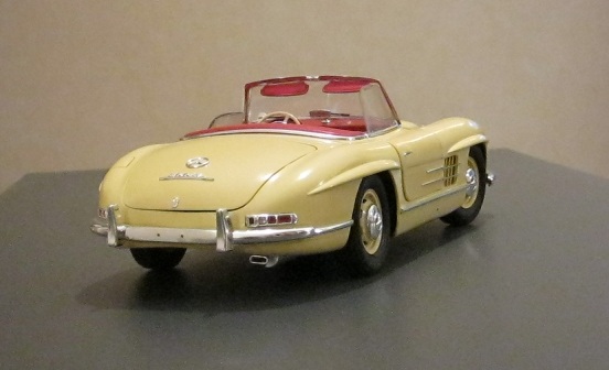 Mercedes 300 SL cabriolet 1957 - Page 2 1112080711591109379154351